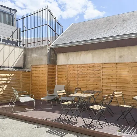 Appartement Charming 16m In 20 With Shared Terrace *