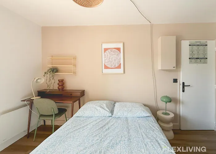 Apartament Charming 16m In 20 With Shared Terrace