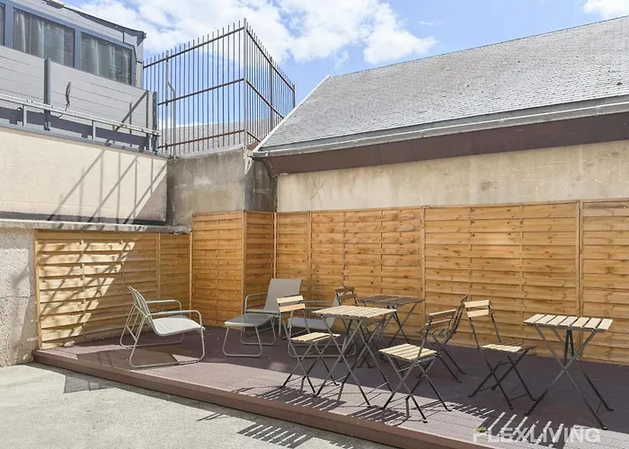 Lägenhet Charming 16m In 20 With Shared Terrace *